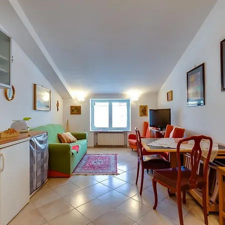Apartment Santa Lucia I - Bh 37 Naples